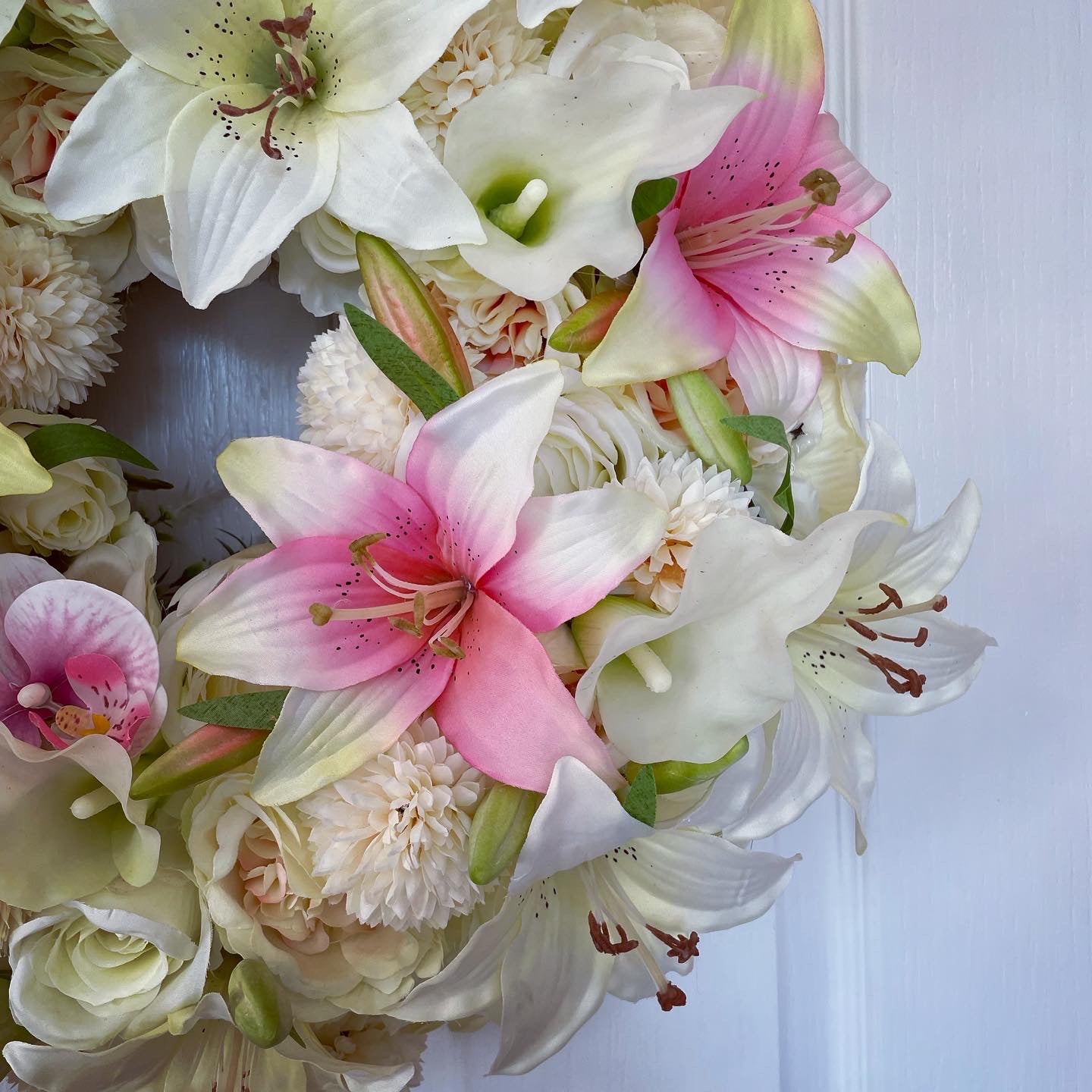 Floral Wreath – Roses And Lilies
