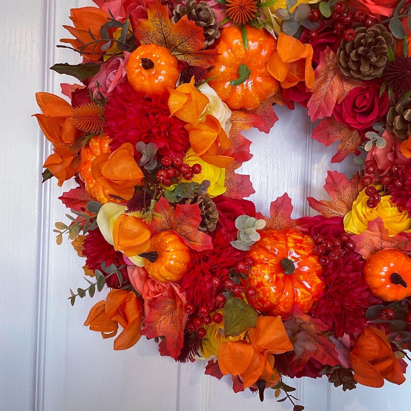 Autumn Wreath – Roses And Pumpkins