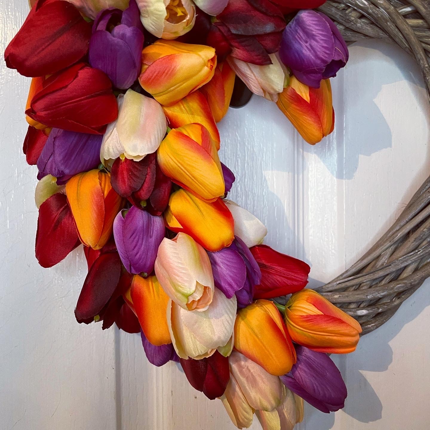 Spring Heart Floral Wreath – Tulips