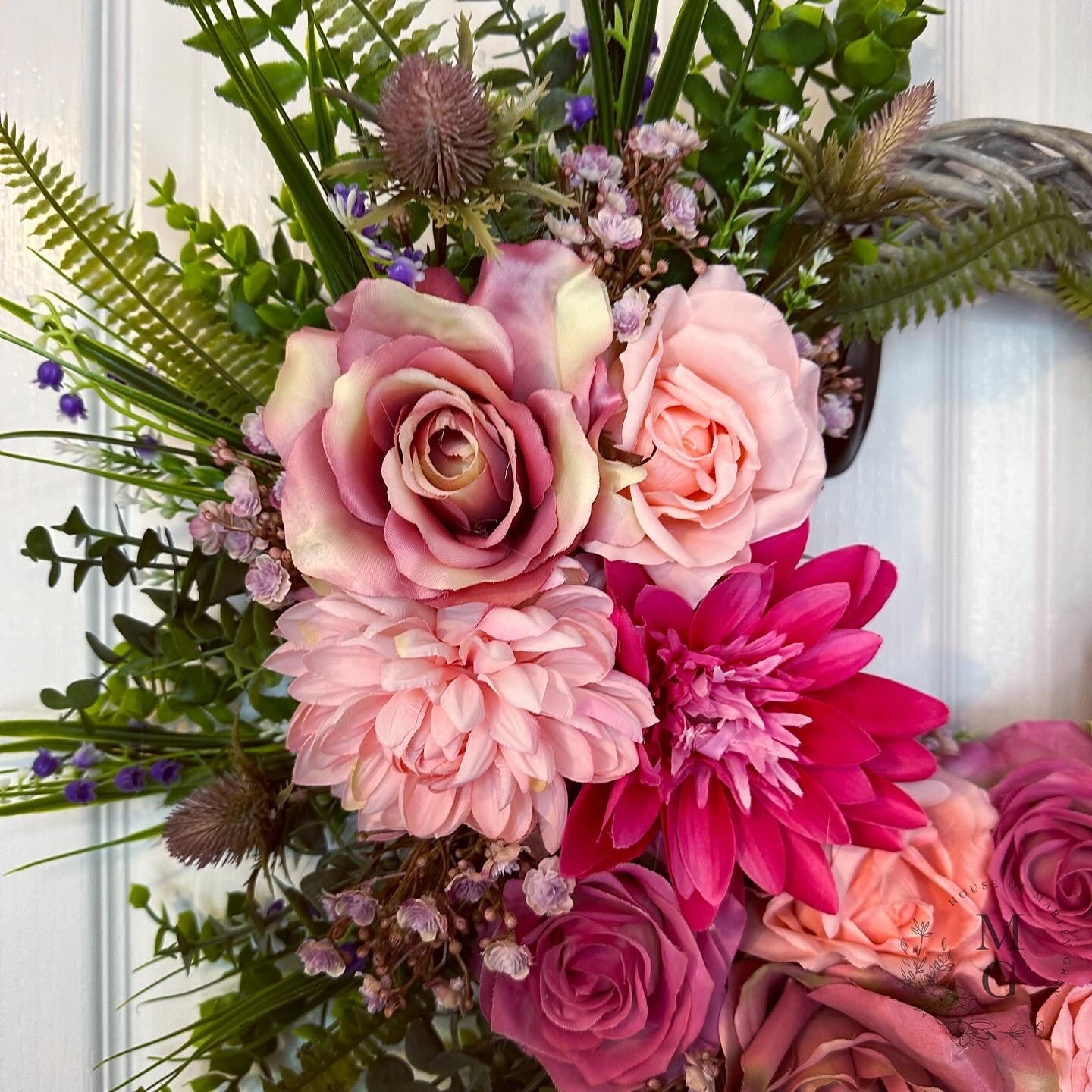Floral Wreath – Roses And Dahlias