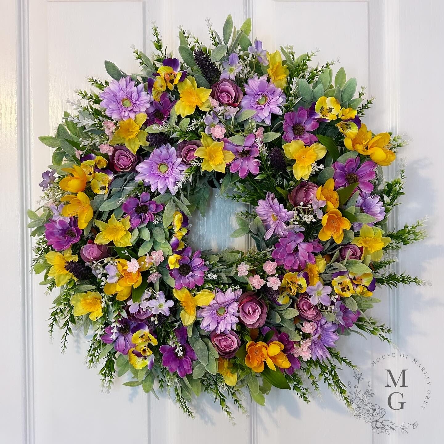 Floral Wreath – Roses And Daffodils