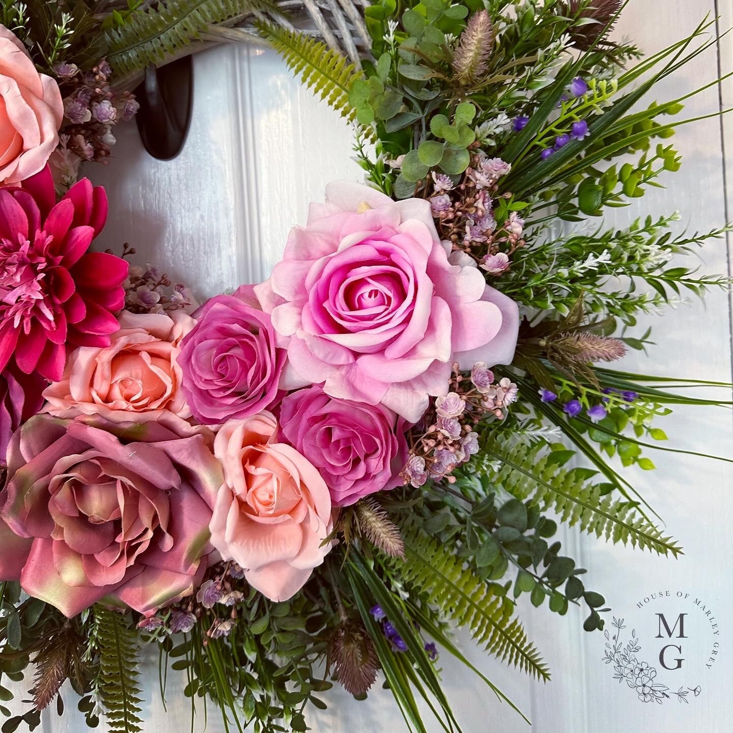 Floral Wreath – Roses And Dahlias